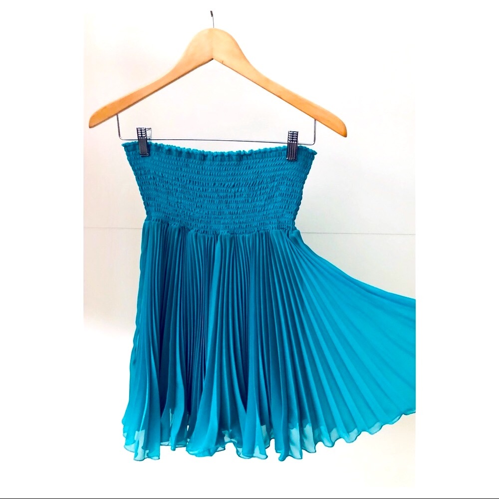 High Waisted Pleated Skirt